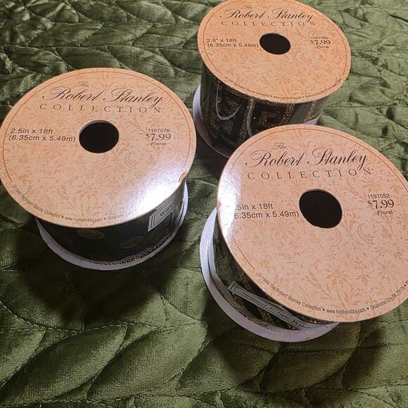 The Robert Stanley Collection Black & Gold Glitter Ribbons Bundle - Picture 5 of 5